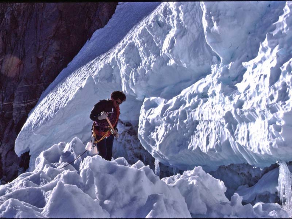Climbing to the U-Notch