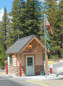 Minaret Vista Fee Station